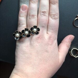 Double Flower Statement Ring Gold and Black